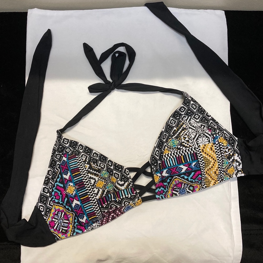 Halter Bikini Top 👙